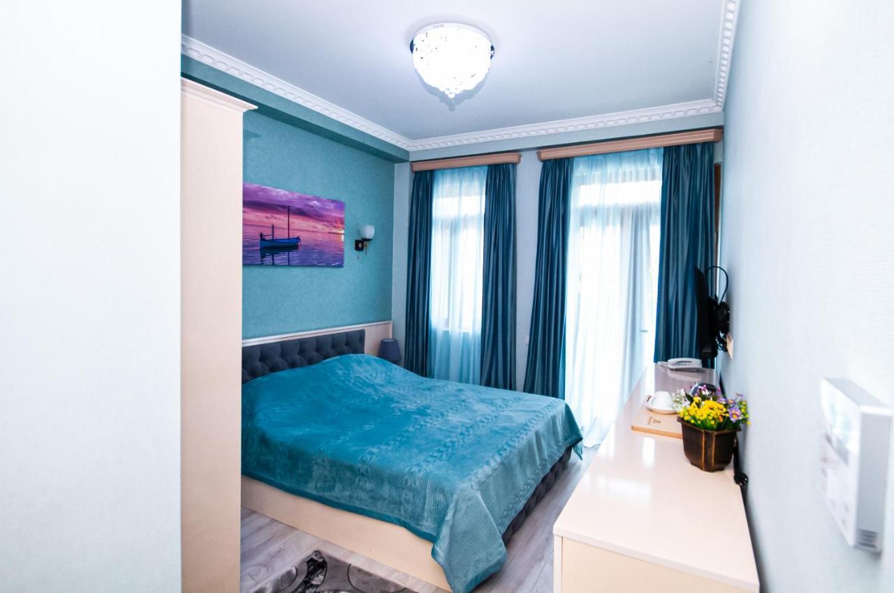 Musmore Boutique Hotel Tbilisi Bagian luar foto